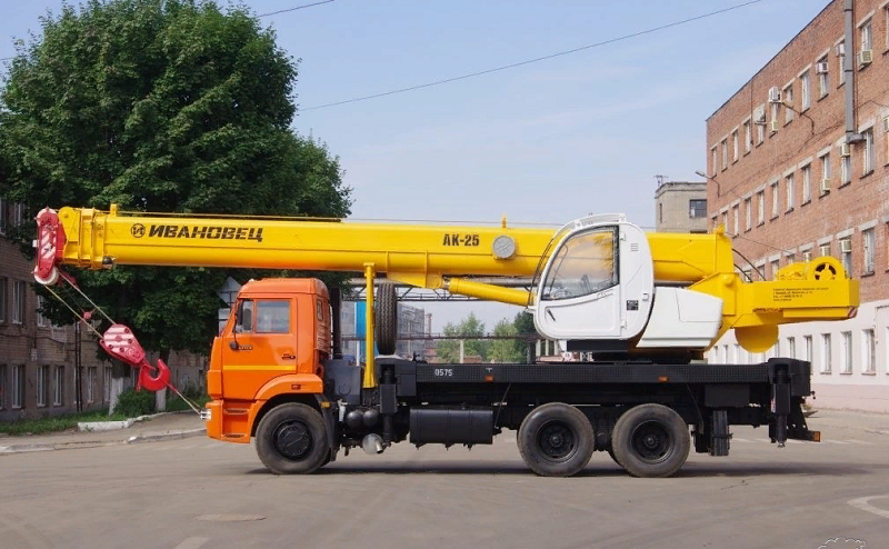 крановая колёсная техника отечественных производителей